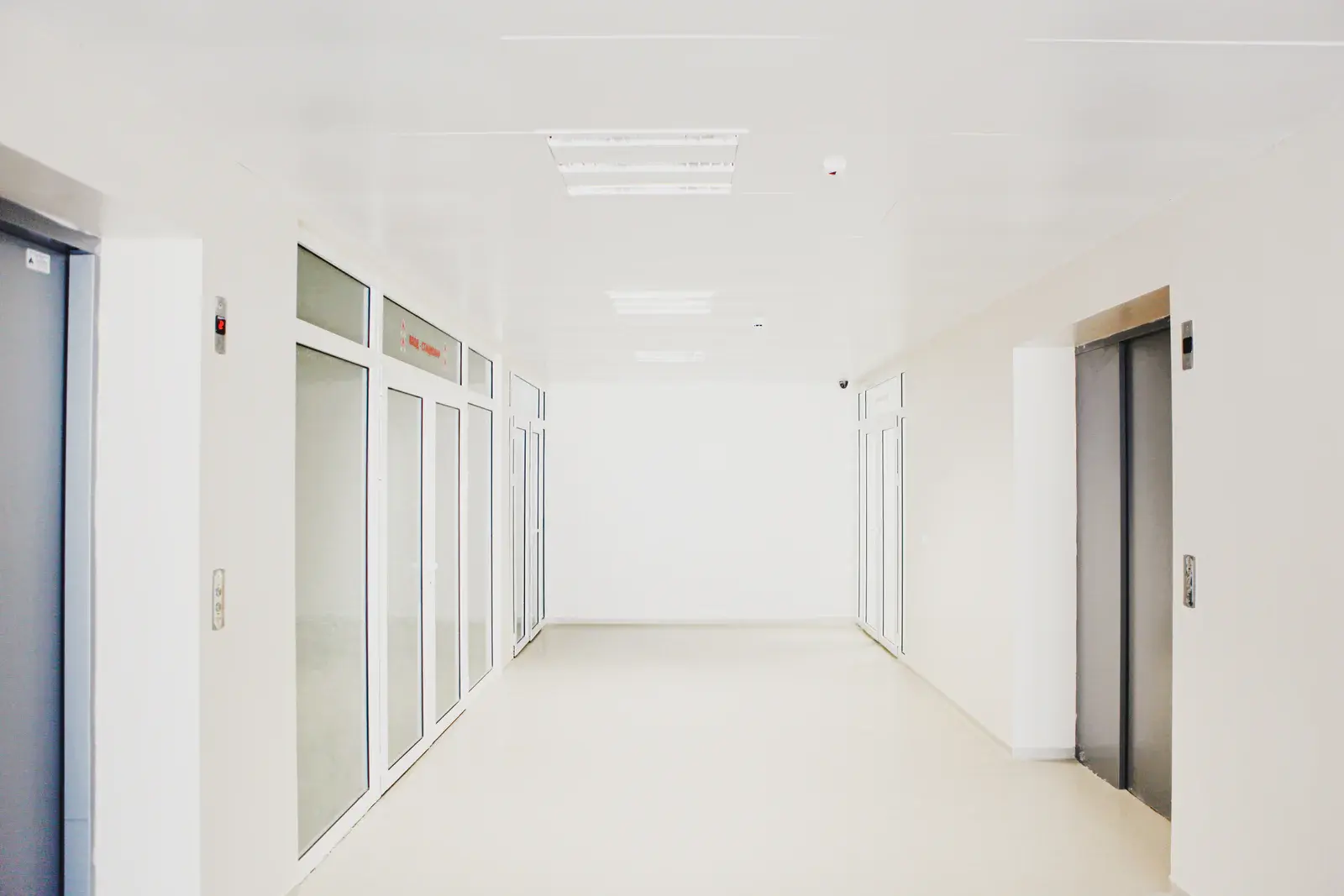 Hospitals and Clinics vending machine environment